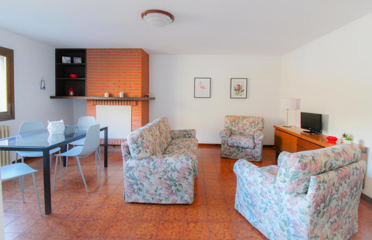 Vila Da Anna Cremia Exteriér fotografie